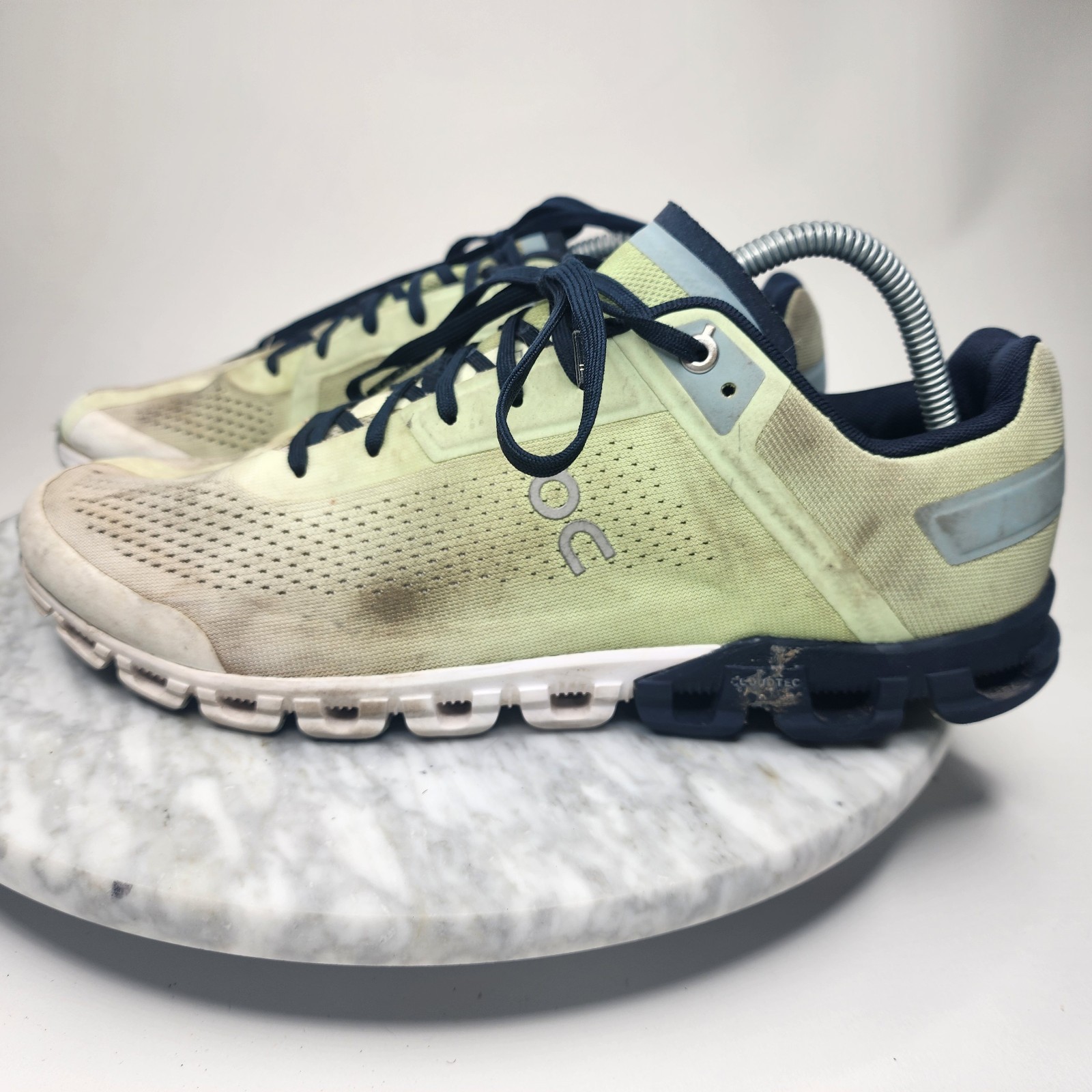 On Cloud Cloudflow 4 Mens Running Athletic Shoes Zest Frost Size 10 35.98687