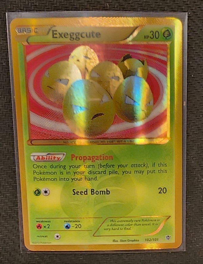 Exeggcute 102/101 Secret Rare Pokémon Card Holo Plasma Blast Black & White