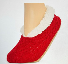 Mixit Women  s Size L/XL Red/White Cable Knit Faux Fur Lined Slip-On Slippers