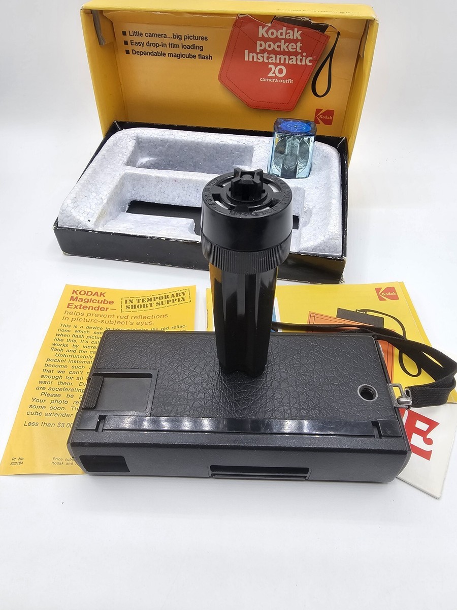 Vintage 1970s KODAK Pocket Instamatic 20 Camera In Original Box Vintage 1970s KODAK Pocket Instamatic 20 Camera In Original Box