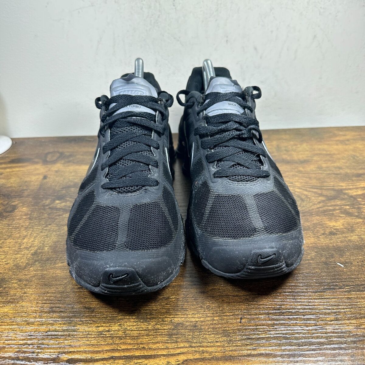 Nike Shox Turbo 454166-001 Black Metallic Shoe Sneakers Nike Shox Turbo 454166-001 Black Metallic Shoe Sneakers