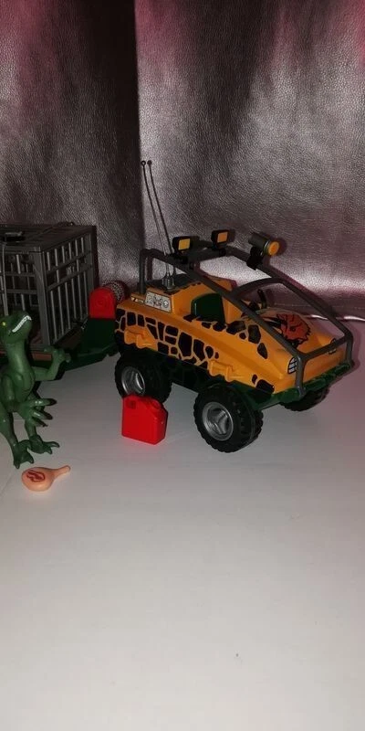 Playmobil - Véhicule amphibie avec Deinonychus - Photo 2/3
