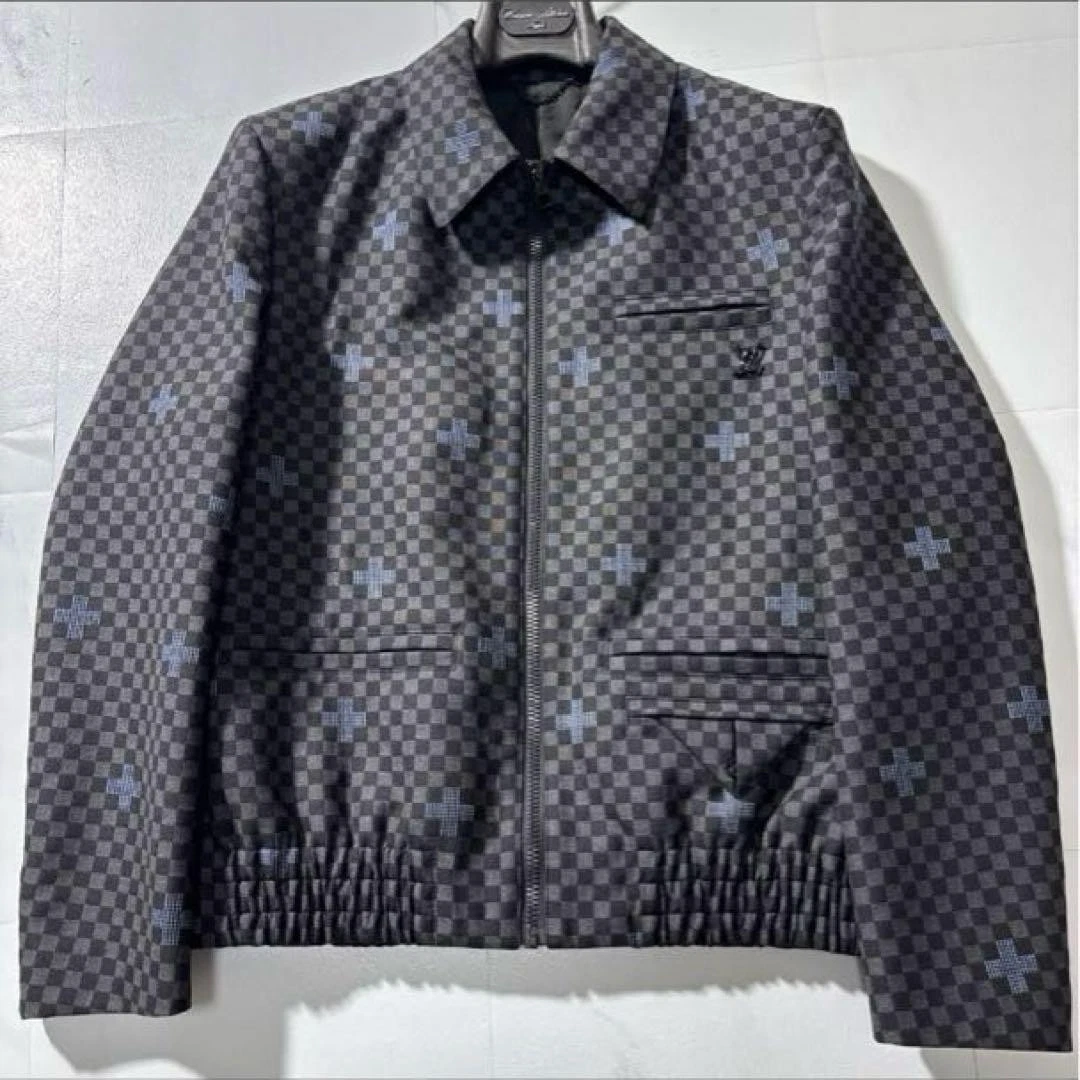 LOUIS VUITTON（LV） Camicetta di lana classe Louis Vuitton