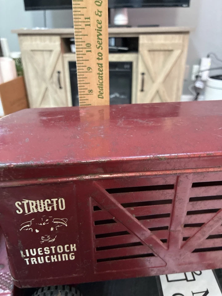 Vintage Structo Livestock Trucking Hauler Pressed Steel Toy Truck 1960s USA - Image 3 of 4