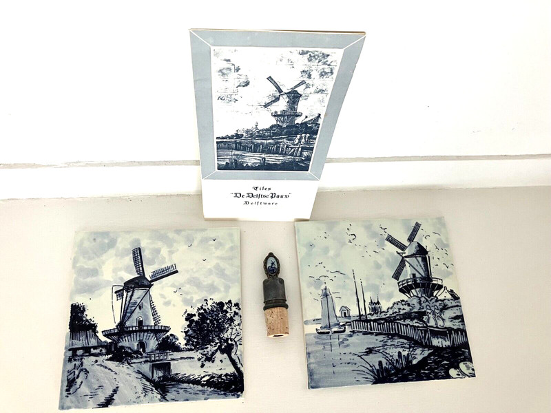 DELFT BLUE & WHITE WINDMILL TILES/TRIVETS  + WINE BOTTLE STOPPER + Brochure