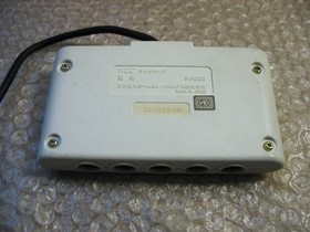 OFFICIAL NEC MULTITAP PI-PD003 PC ENGINE CONSOLE FOR CONTROLLERS