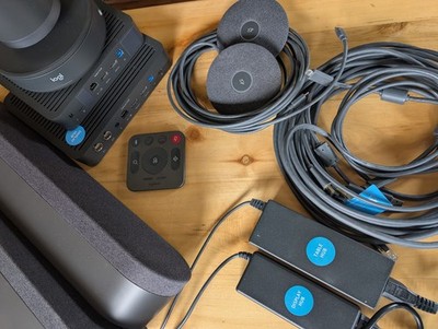 Logitech Rally Plus Conference Camera System UHD 4K (2 Speakers, 2 Mics)
