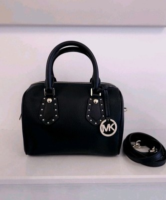 Michael Kors Tasche Damen Nieten schwarz Leder Crossbody abnehmbarer Riemen