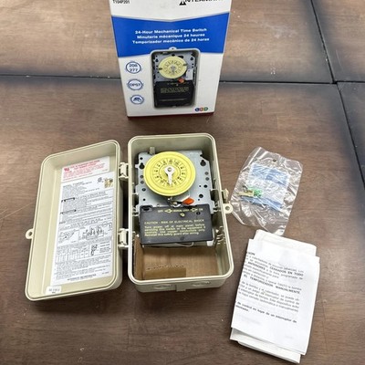 Swimming pool Intermatic T104P201 Timer Switch on off tabs 240 volts outdoor 