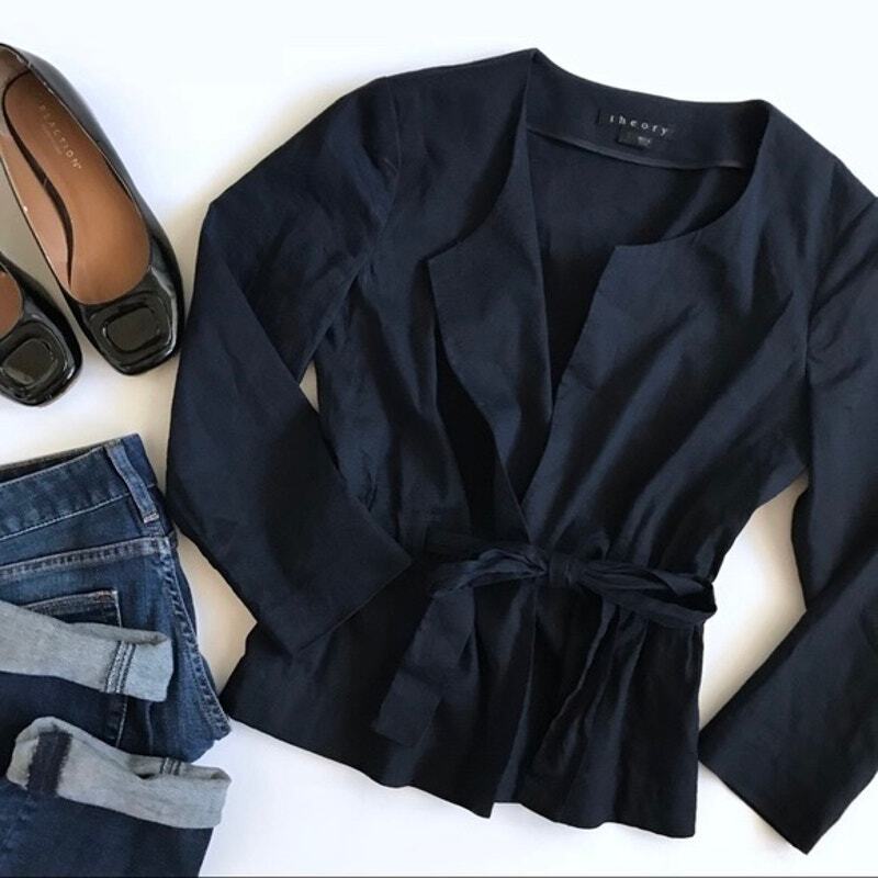 Theory Capsule Elegant Modern Minimalist Classic Tie Waist Navy Top or Jacker M