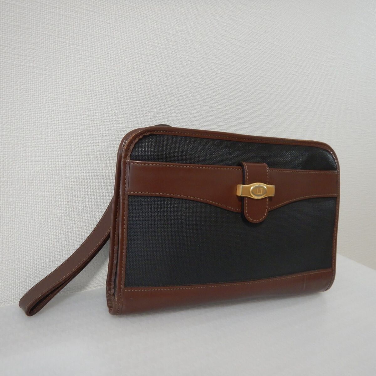 Dunhill Clutch bag Second bag Dark gray Bown Italy Authentic Dunhill Clutch bag Second bag Dark gray Bown Italy Authentic