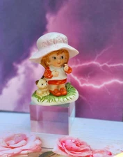 Vintage Little girl with a pink hat anD cat porcelain Figurine Figure ARTMARK