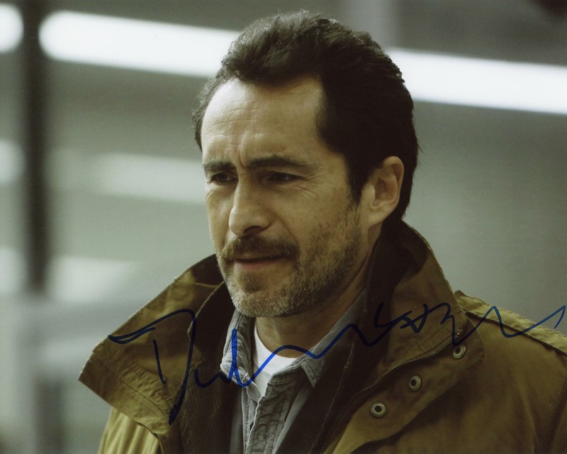 Demian Bichir "The Bridge" AUTOGRAPH Signed 8x10 Photo B