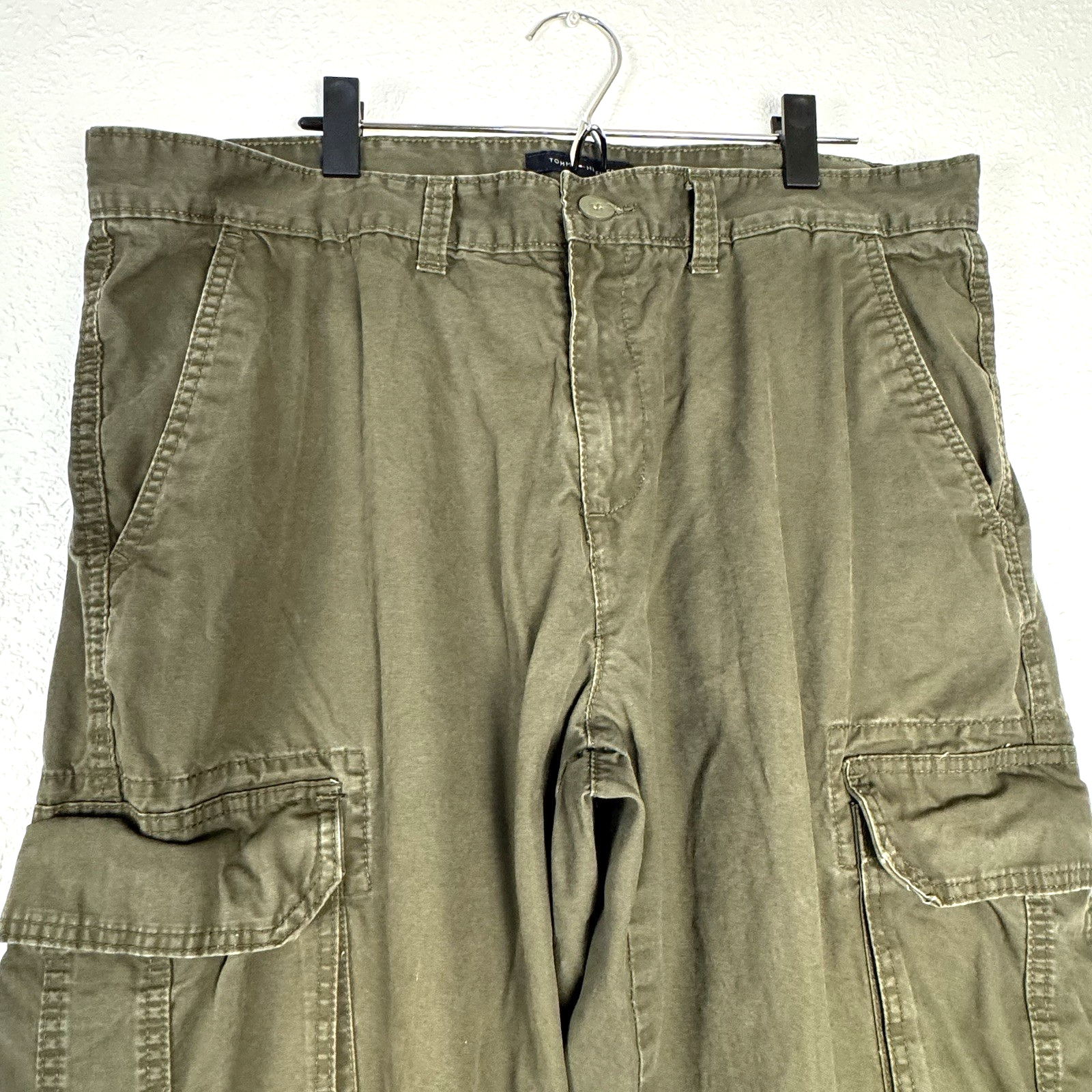 Tommy Hilfiger Pants Mens 38x30 Green Military Cargo Outdoor Workwear  Comfort