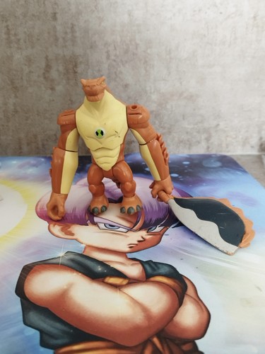 Figurine Ben 10 Humungousaur