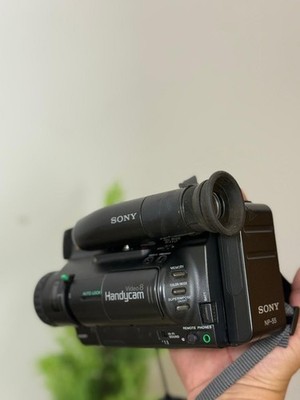 Vintage Sony Handycam CCD-TR7 8mm Video Cassette Recorder