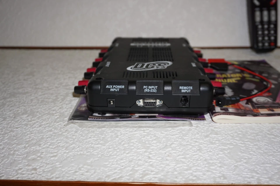 Sistema de comando digital MTH 50-1001 DCS control remoto y TIU Foto 4 de 4