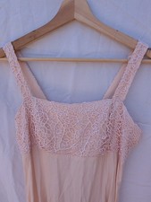 Pink Lace Bodice Full Slip Slip Dress Size 6 Acetate/Rayon RN 48721