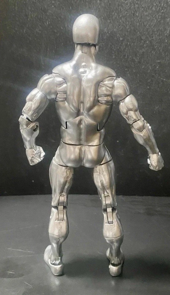 Figura SUELTA Exclusiva de Walgreens Silver Surfer Marvel Legends con TABLA DE SURF EXTRA Foto 4 de 4