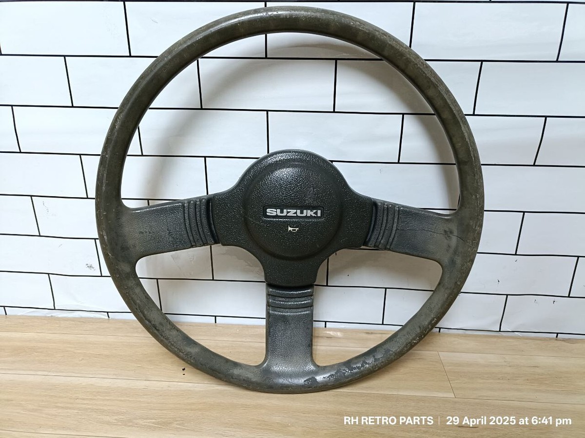 金属製 舵輪 Steering,Weel 86-88 Suzuki Samurai LHD Steering Wheel OEM Gray 3 Spoke JA Jx