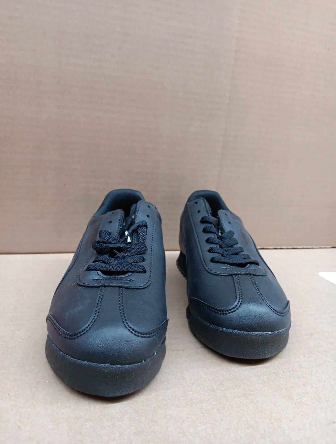 Size 6 - PUMA Roma Basic Black