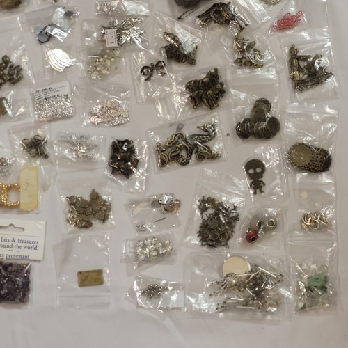 Jewelry Making Supply and Beads Mix Lot 2.2 Lbs - Picture 4 of 10