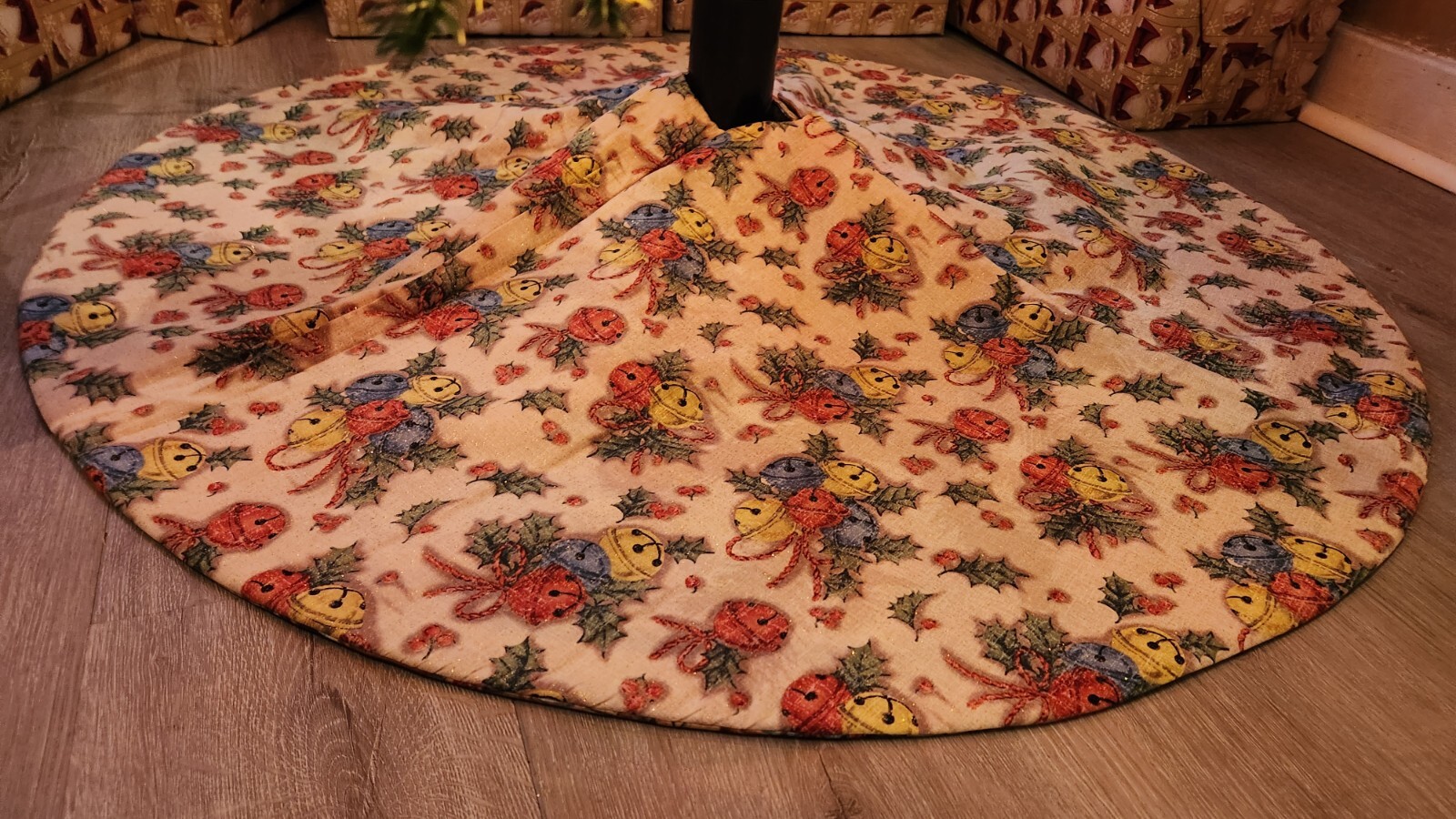 Multi color bell tree skirt, 39 inches, reversible deer side eBay