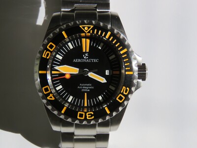 Aeronautic Automatic Dive Watch, 2000 Meters!
