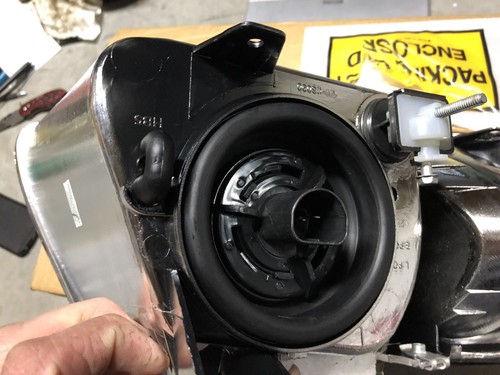 Headlight fits 2001-2007 Dodge Caravan Caravan,Grand Caravan Eagle Eye - 第 5/5 張圖片