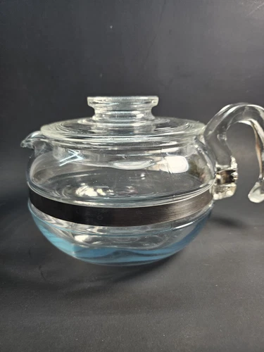 Vintage Pyrex 8446 B Teapot 6 Cup Glass & Stainless Trim Beautiful