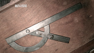 Vintage 1940's Black & Decker U1812 Saw Protractor M.I.Australia