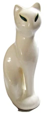 VINTAGE MCM WHITE SIAMESE CAT CERAMIC FIGURINE, GREEN EYES  8.5" ARTMARK