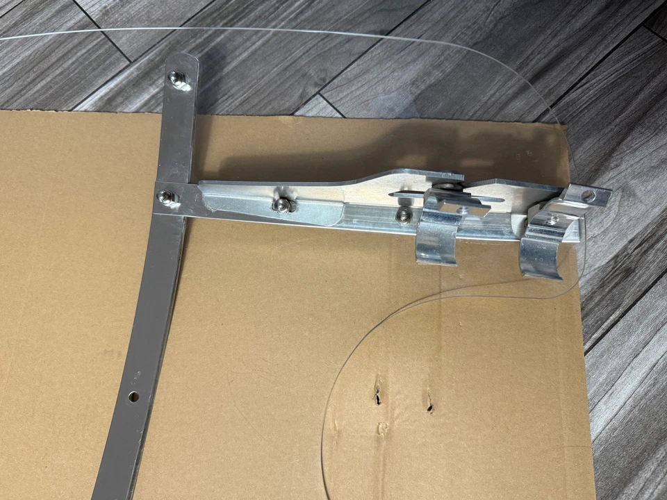 2006 - 2011 HARLEY DAVIDSON SPORTSTER XL1200L LOW MEMPHIS SHADES " WINDSHIELD - Image 4 of 4