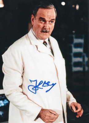 JOHN CLEESE 10-8 JAMES BOND AUTHENTISCHES AUTOGRAMM ''R'' IN DER WELT IST NICHT ENOU COA