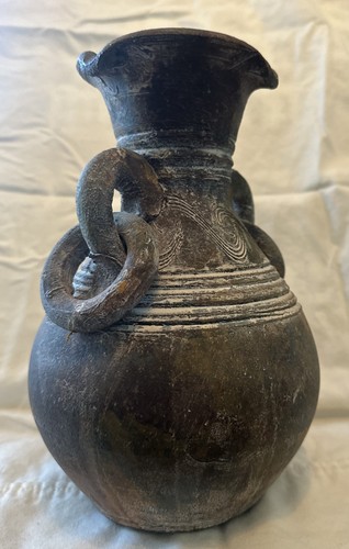 HAND MADE POTTERY JAR VASE URN WITH TWO RING HANDLES - Picture 2 of 9