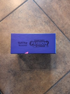 **EMPTY BOX** Pokémon TCG Sword And Shield Fusion Strike Elite Trainer Box
