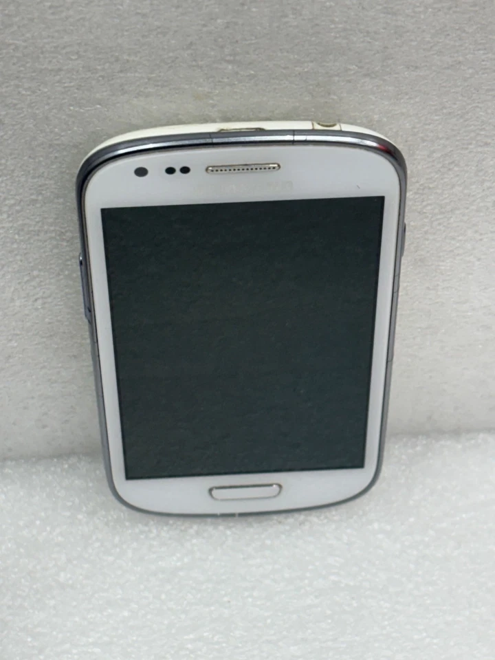 Samsung Galaxy S III Mini GT-I8190 La Fleur - 8GB - Marble White (Unlocked), photo 3 of 3