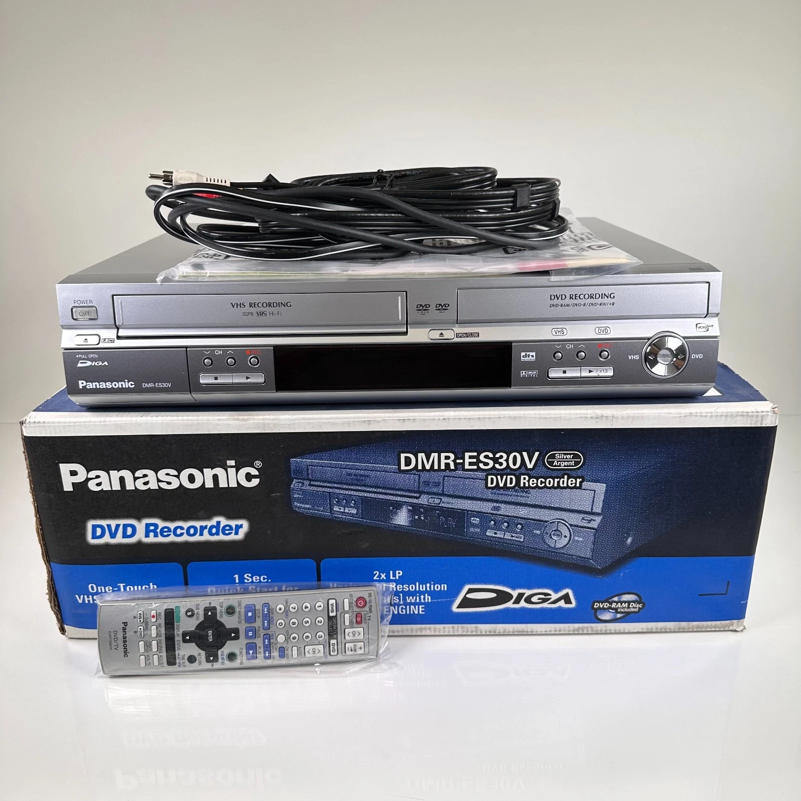 Panasonic DMR-ES30V DVD-RW Recorder VCR Combo w/ Box & Accessories; AS-IS