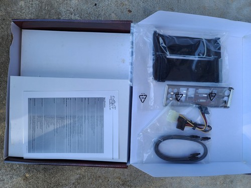 DFI LanParty Blood Iron BI 785G -M35 microATX - AM3 Motherboard - Retro Vintage - Picture 4 of 10
