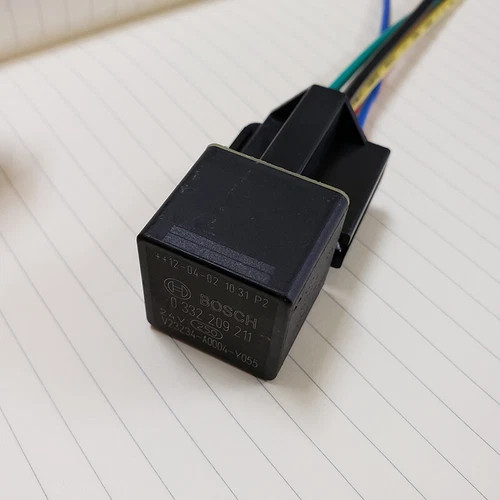 2PCS BOSCH V23234-A0004-Y055 24VD Automotive Relay with Socket