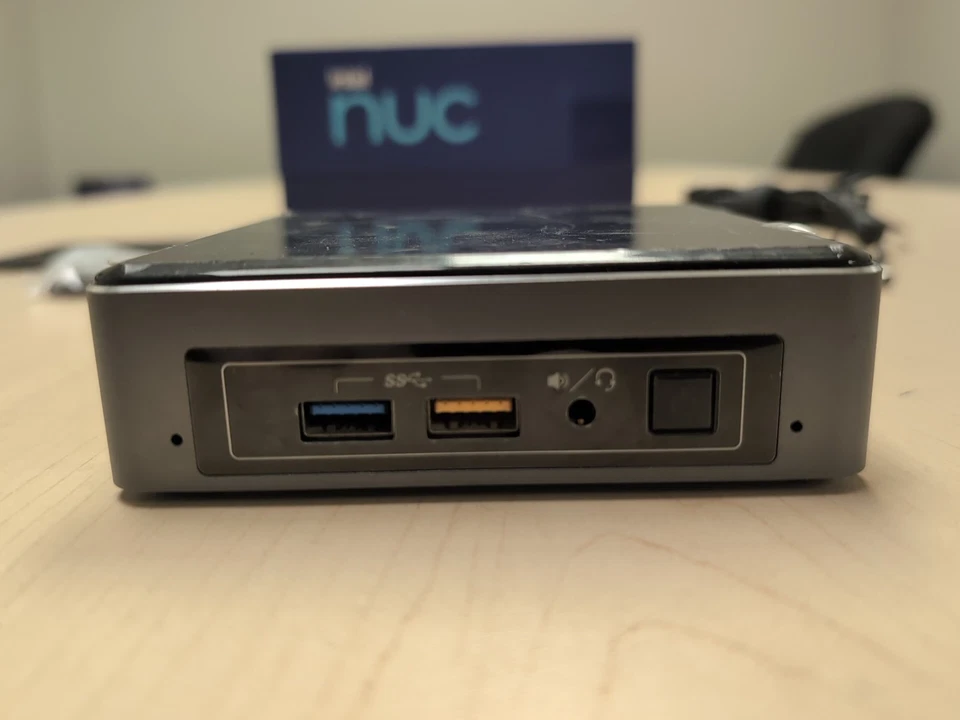 Intel NUC GEN 7, i3, 4GB RAM, 500GB SSD, WINDOWS 10 / 11 Pro NUC7I3BNK - Image 2 of 4