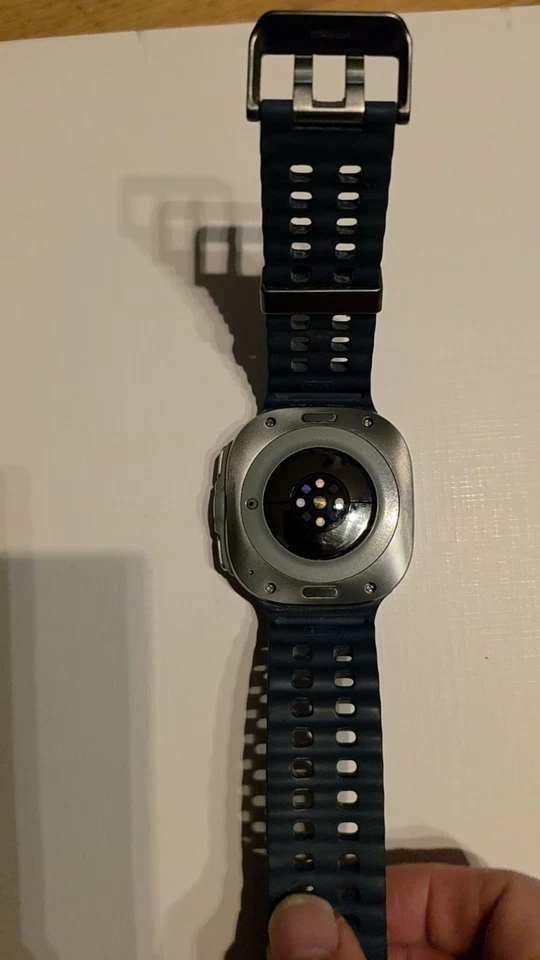 Samsung Galaxy Watch Ultra (2025), photo 2 sur 5