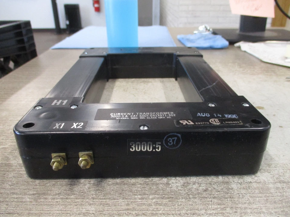 PMC Current Transformer 500T-041X071-302 Ratio 3000:5A 600V 50-400Hz 10KV BIL - Image 3 of 4