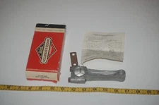 Vintage NOS Briggs and Stratton Connecting Rod - P# 297568