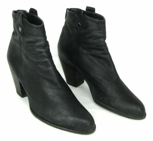 Escarpins Stuart Weitzman En Cuir Bleu - Pointure 37.5, Talon Haut, état Quasi Neuf, Modèle Luxueux Et Confortable