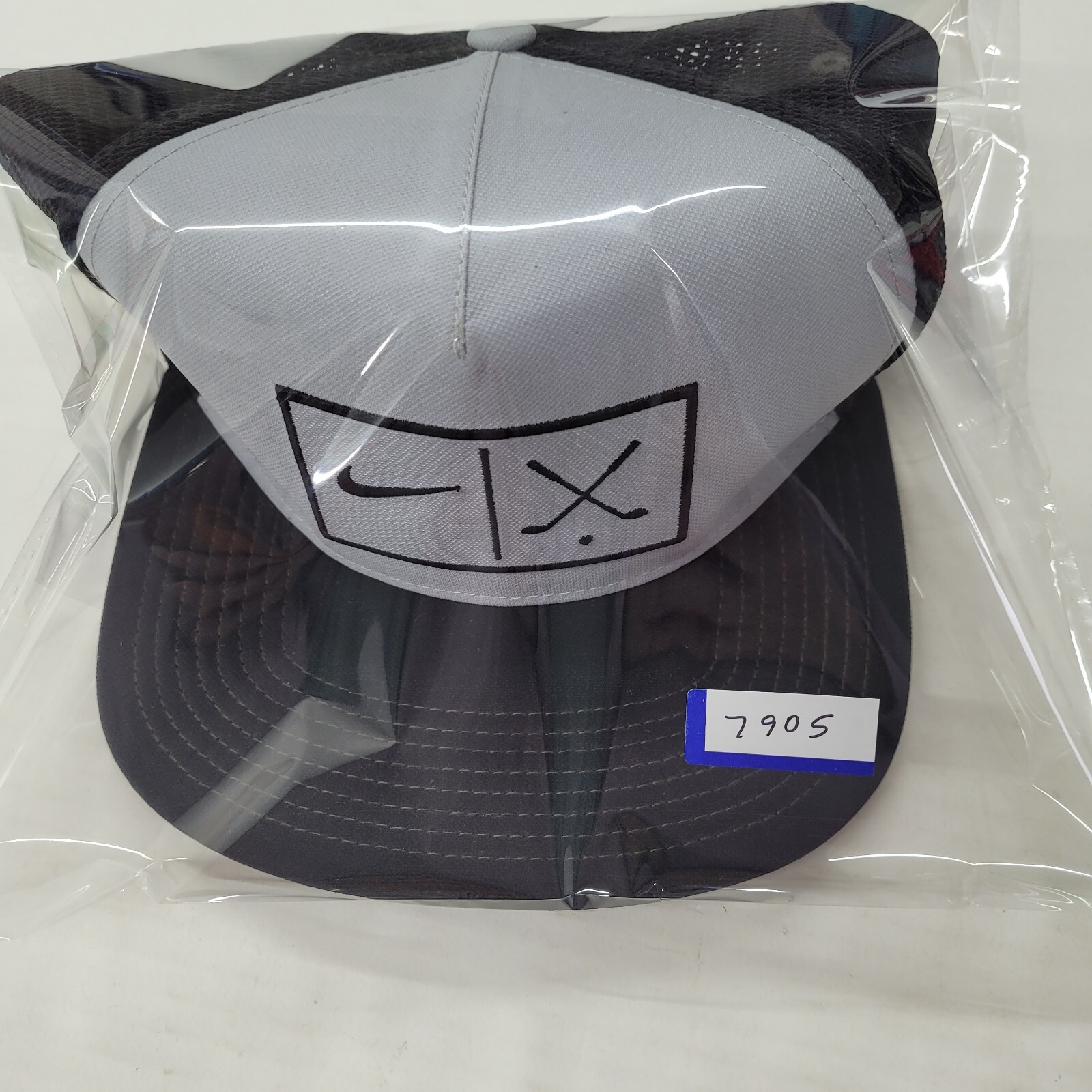 Nike AeroBill Trucker Hat Cap Mens Ballcap Swoosh Golf Clubs Snap Back Mesh Back