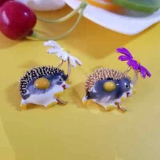 Cute Hedgehog Brooch Daisy Brooches For Women Badges Animal Backpack Pin Jewelry