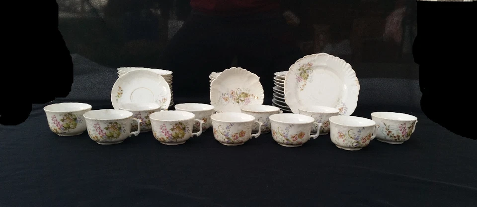 JUEGO RARO KPM ALEMANIA PORCELANA TAZA DE TÉ PLATILLO ENSALADA PLATO TAZÓN FLORAL 23279 Foto 2 de 4