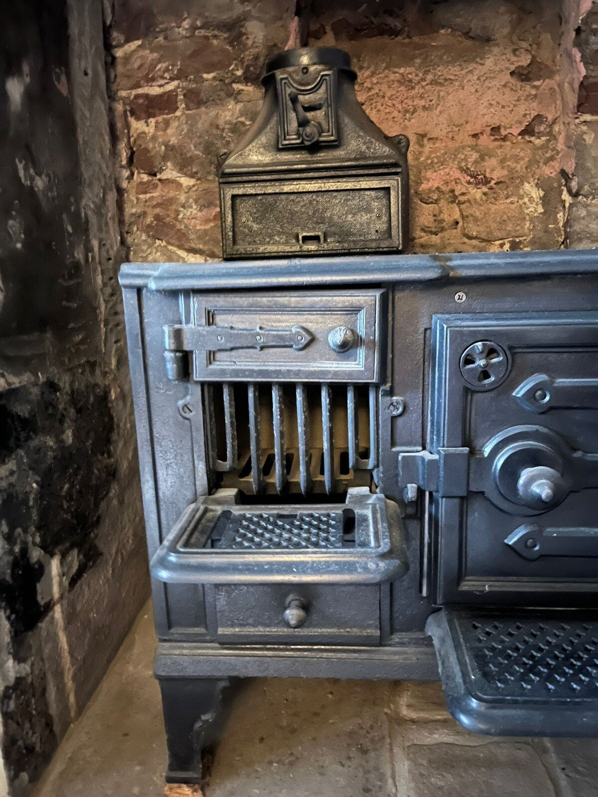 cast iron wood burning stoves eBay