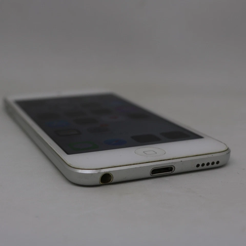 Apple iPod touch 6. Generation Silber (16GB) MP4 Player / Bluetooth / Händler - Bild 4 von 4